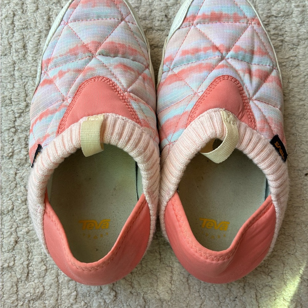 Teva Women’s Coral Pink Quilted Slip-On Sneakers